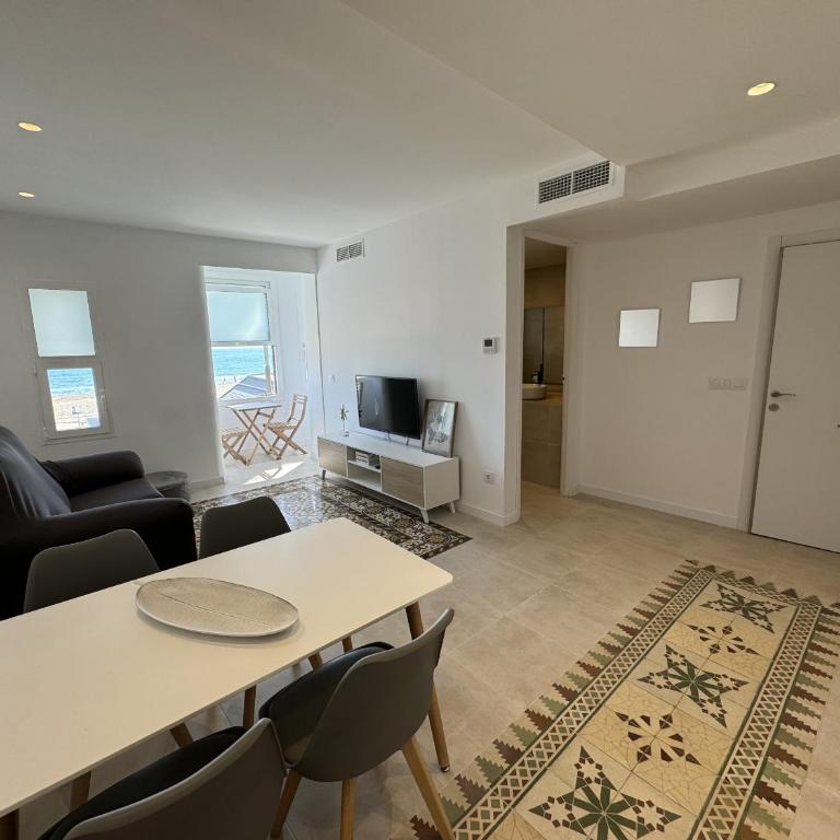 HappyVila Apartments XL - Three-Bedroom Apartment - 3