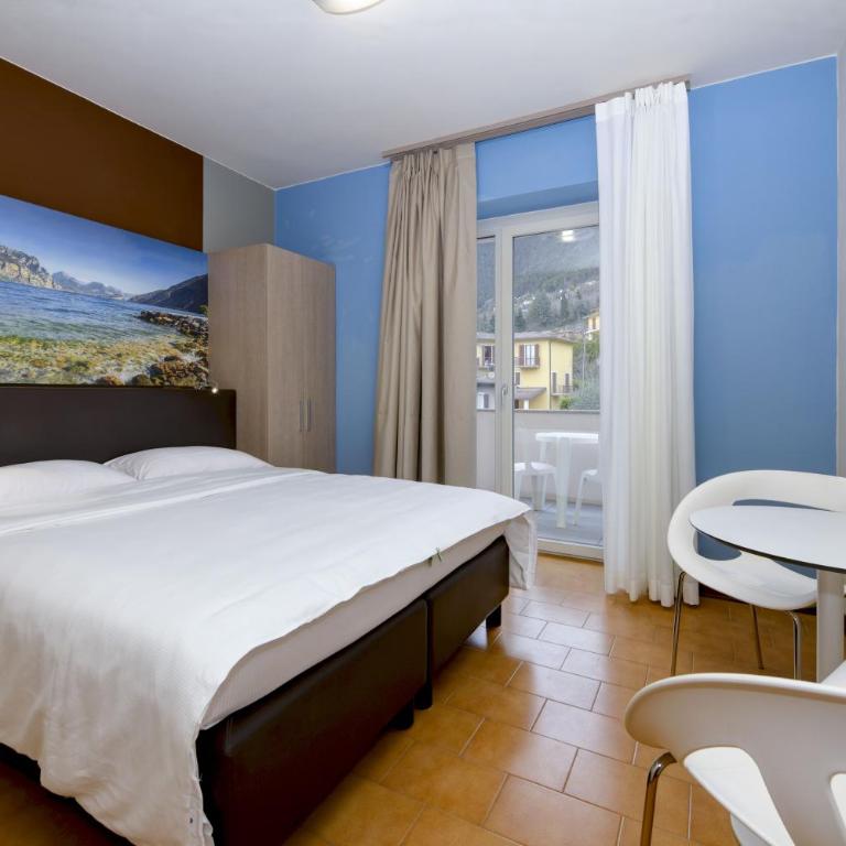 Hotel Bellavista - Camera Standard Matrimoniale/Doppia con Letti Singoli con Vista Montagna - 7