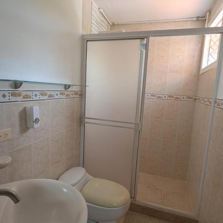 Chalet Real - Habitación Doble Estándar con 2 camas dobles - 2