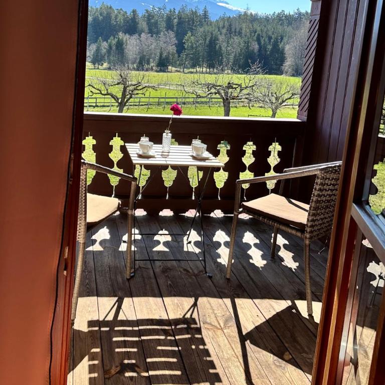 Landhotel Gasthof Eichhof Natters - Doppelzimmer mit Balkon - 14
