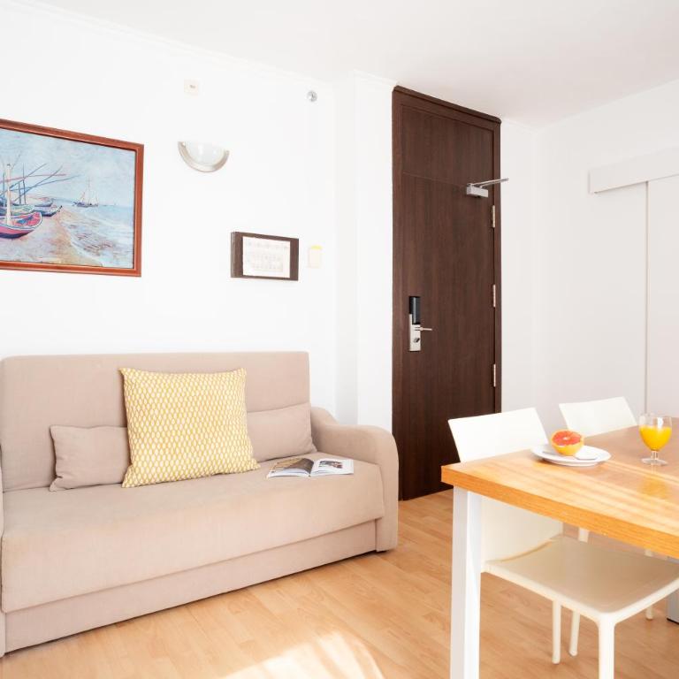 Aparthotel Ona Palamós - Apartamento Superior con terraza - 15