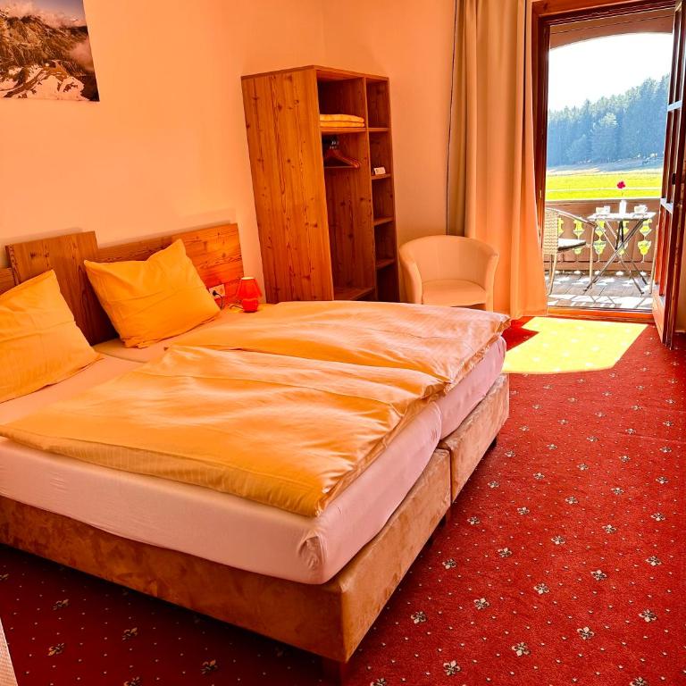 Landhotel Gasthof Eichhof Natters - Doppelzimmer mit Balkon - 11
