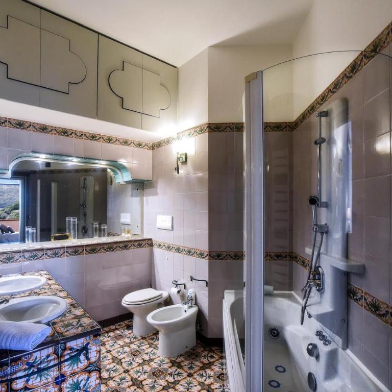 Villa Margherita Amalfi Coast - Camera Deluxe Doppia con Letti Singoli con Vista Mare - 8