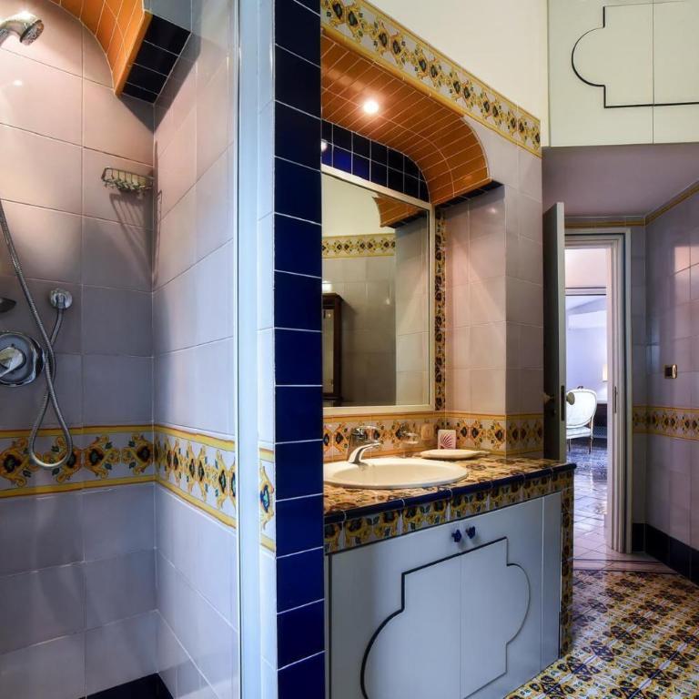 Villa Margherita Amalfi Coast - Camera Deluxe Doppia con Letti Singoli con Vista Mare - 25