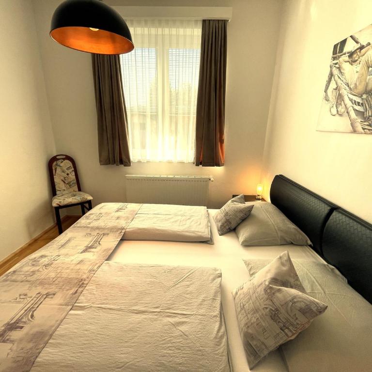 Gästehaus Gertrude - Apartment mit Balkon - 9