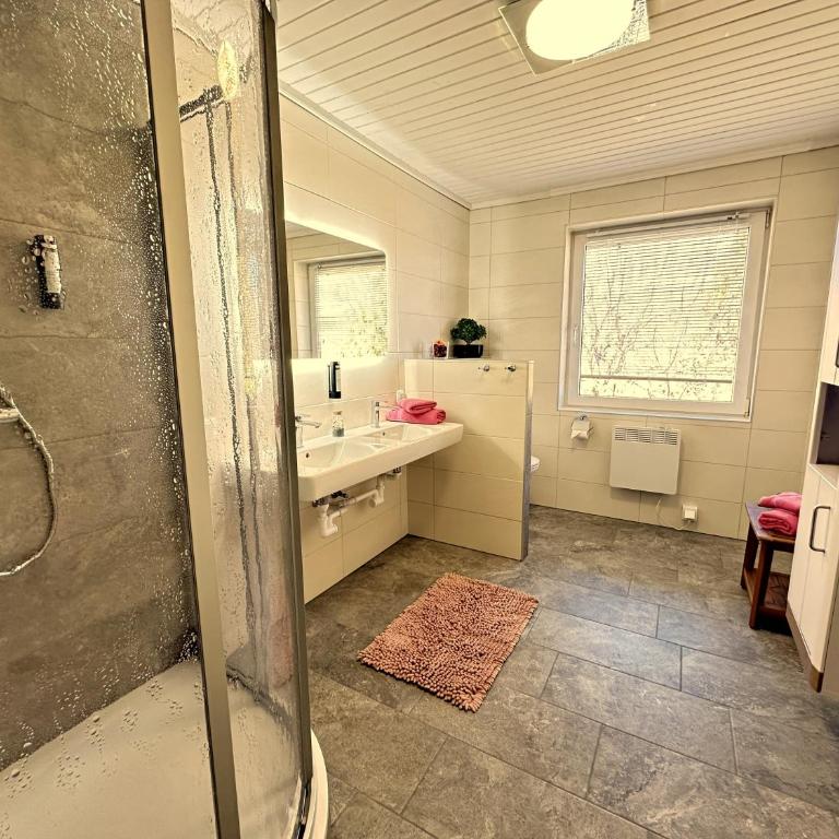 Gästehaus Gertrude - Apartment mit Seeblick - 8