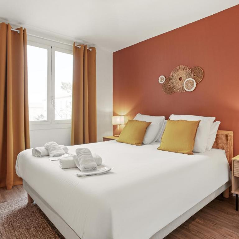 Magnifique 3 pièces - Proximité Place des Lices avec parking - Maison Lérins - Apartment mit 2 Schlafzimmern - 10