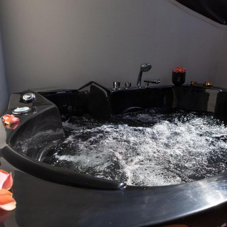 Ponte Vecchio Terrace Suite with Jacuzzi - Appartamento con 1 Camera da Letto - 3