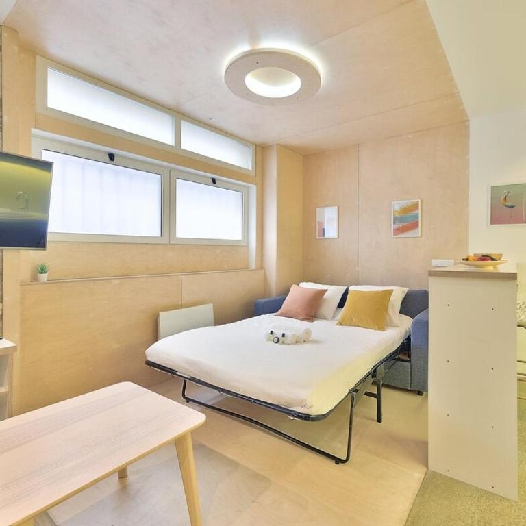 Paris City Centre, St Lazare Station, Métro, Théâtre Mogador, Casino de Paris, Trianon, Moulin Rouge, Sacré Coeur, Galeries Lafayette, From 1 to 4 guests - Appartement - 8