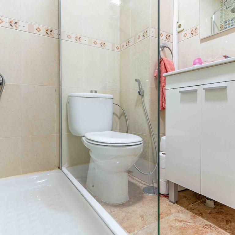 Beproud Gc - Two-Bedroom Apartment - 15