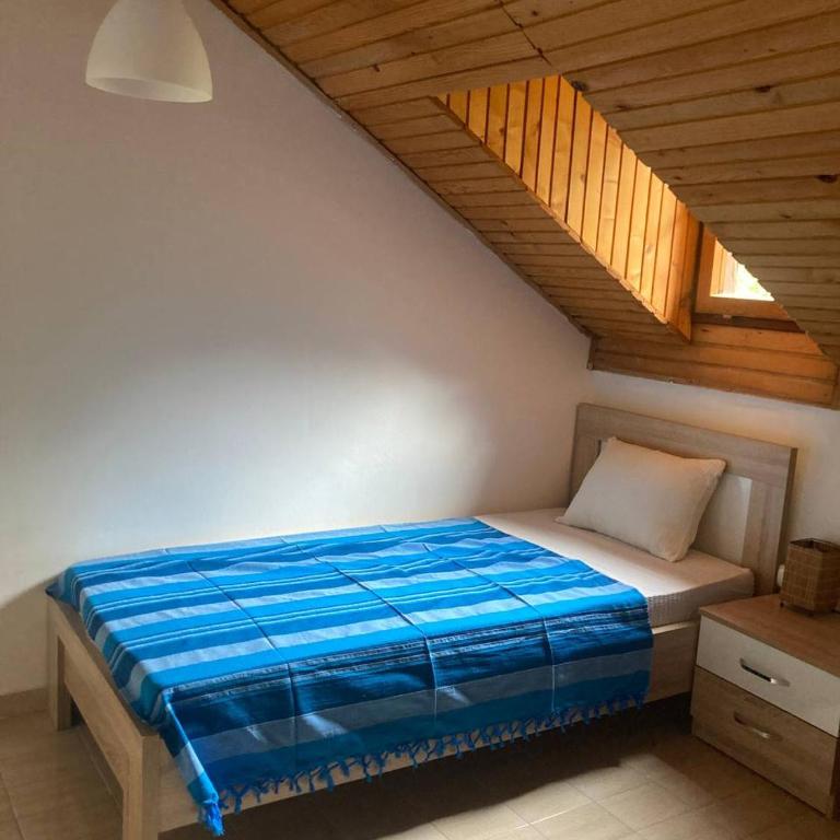 Kotor Bay Villa - Klasična Trokrevetna Soba - 3
