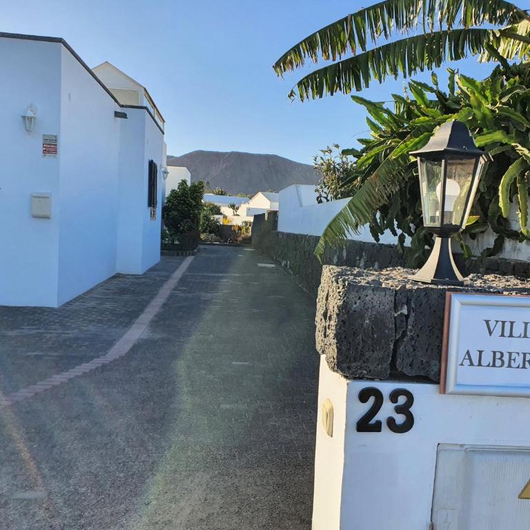 Villa Alberto Private Heated Pool, Jacuzzi, Sea Views - Villa - 33