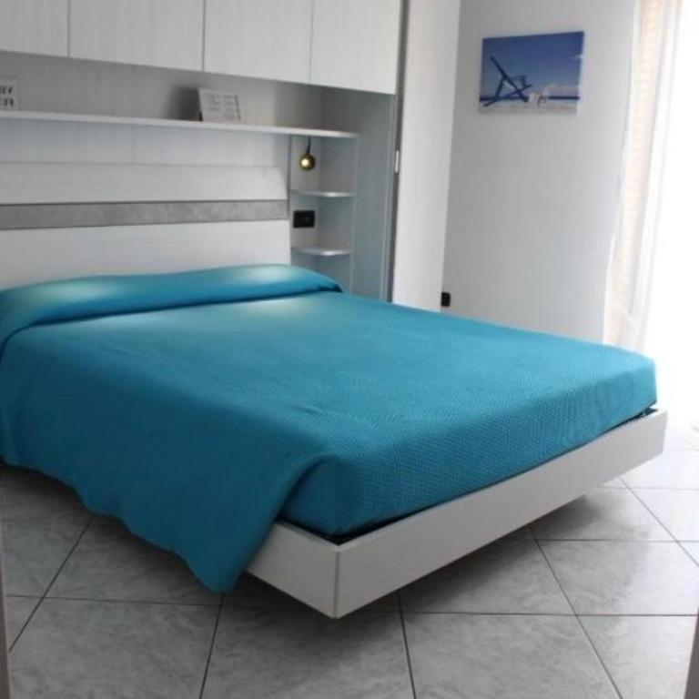 SoleLunaMare Guest House - Ampia Camera Matrimoniale - 1