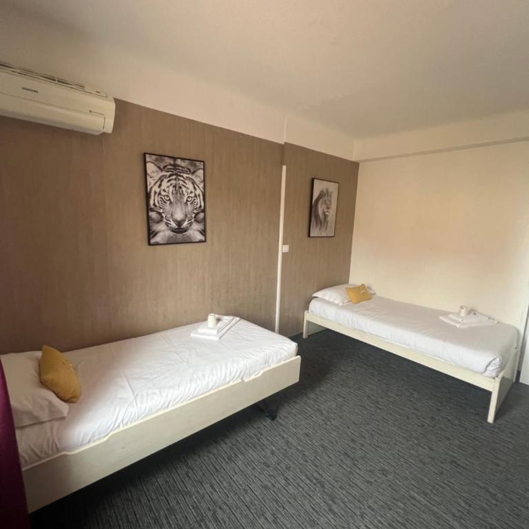 Le Regina Hôtel et restaurant Canet-plage - Chambre Double Familiale - 3