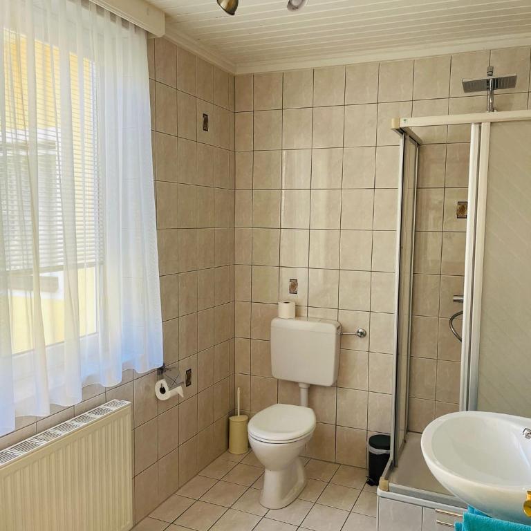 Gästehaus Gertrude - Apartment mit Balkon - 10