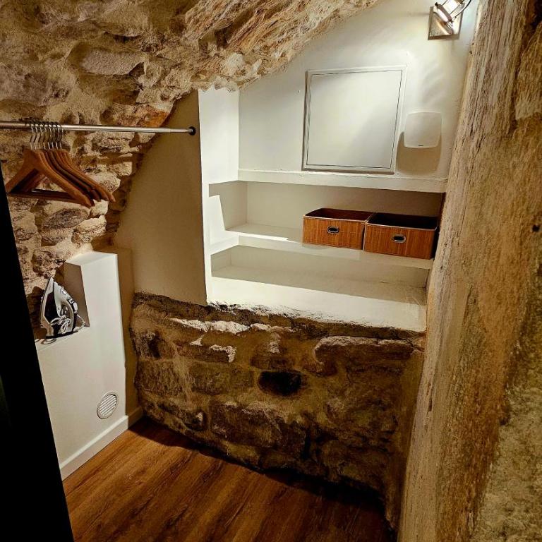 Suite dans le centre historique - One-Bedroom Apartment - 13