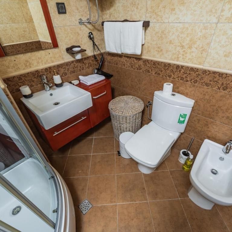 3BR Apartment with Free Pool and Parking Dobrota - Three-Bedroom Apartment - 24