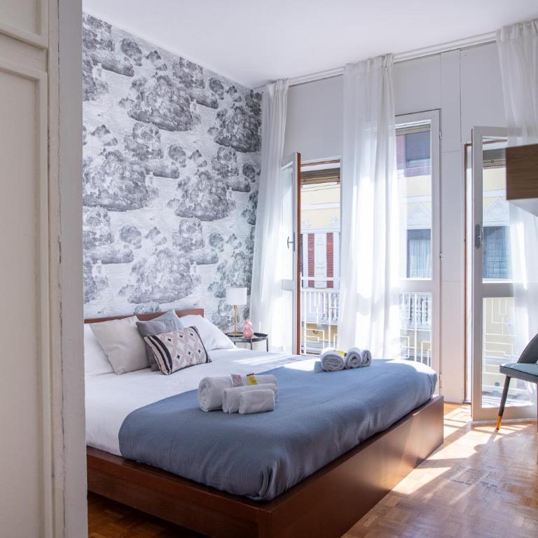 Ampio ed elegante appartamento - 2 camere e 2 bagni - Appartamento con 3 Camere da Letto - 2