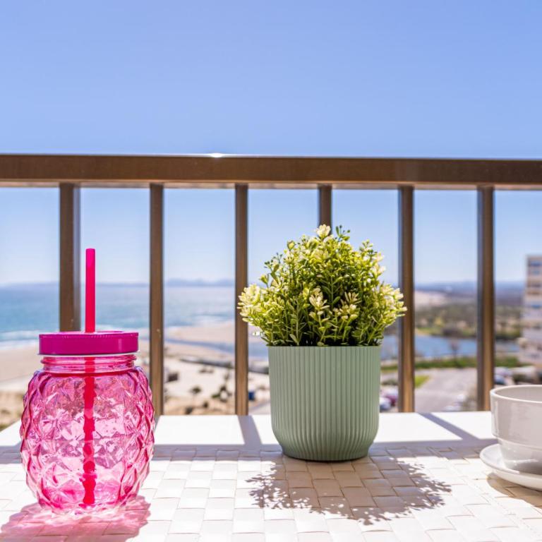 Basic Comfort Apartment Canigo 0030 - Apartamento con vistas al mar - 2