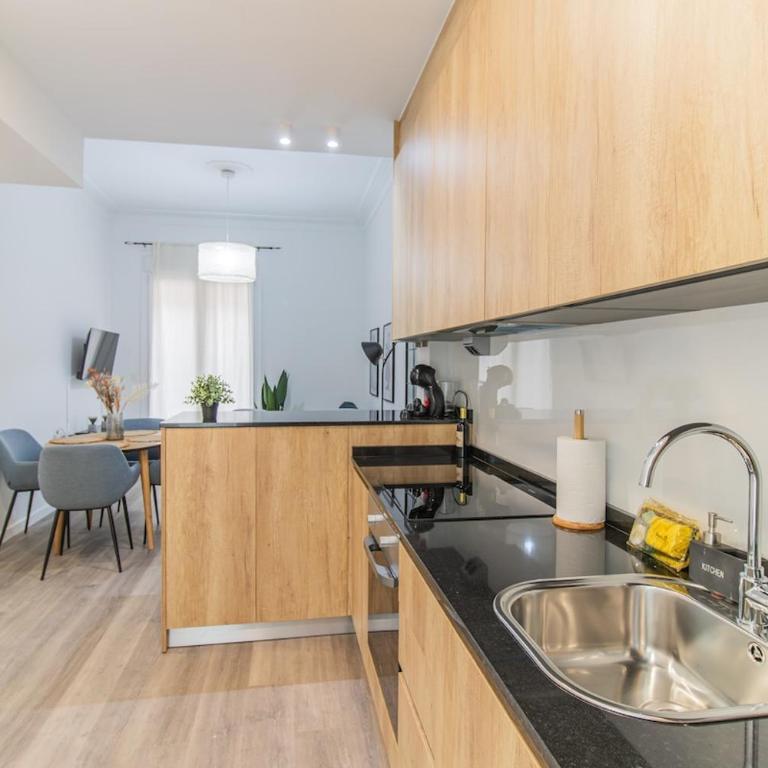 Your luxury getaway in downtown Zaragoza - Apartamento de 4 dormitorios con balcón - 9