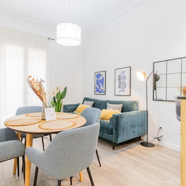 Your luxury getaway in downtown Zaragoza - Apartamento de 4 dormitorios con balcón - 8