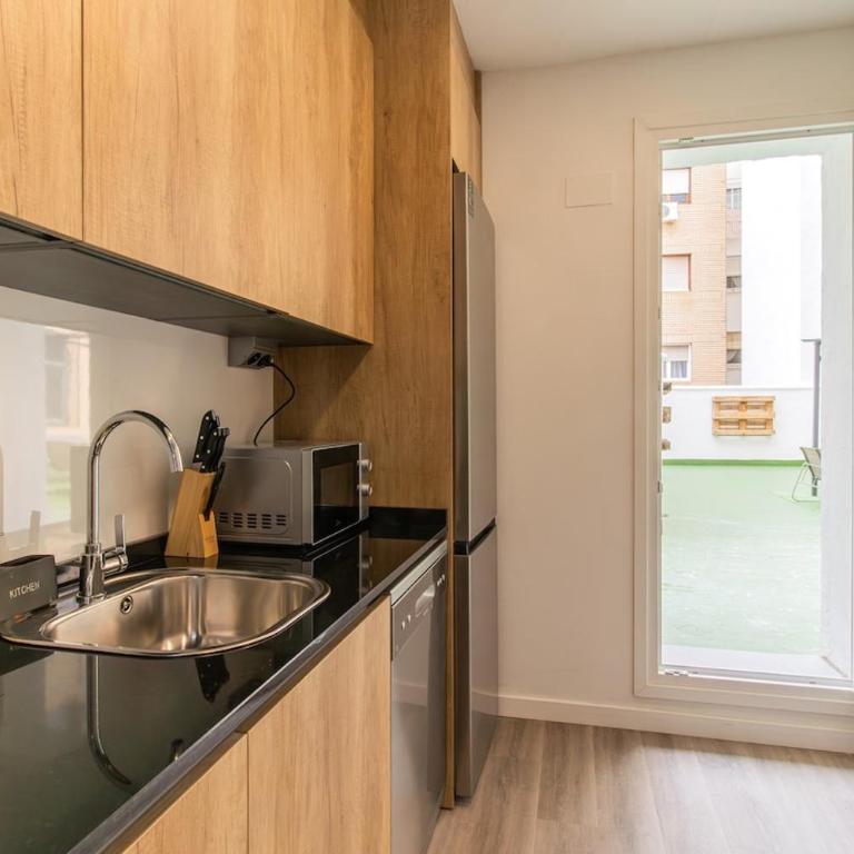Your luxury getaway in downtown Zaragoza - Apartamento de 4 dormitorios con balcón - 11