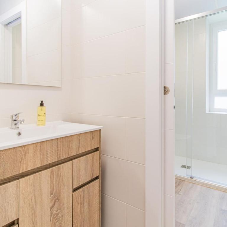 Your luxury getaway in downtown Zaragoza - Apartamento de 4 dormitorios con balcón - 26