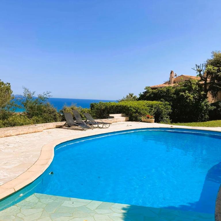 Villa avec grande terrasse vue mer - Villa - 12