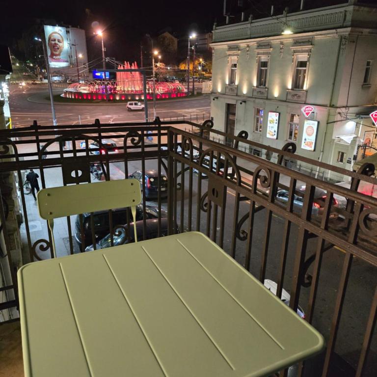 Slavija Residence Apartments - Apartment with Balcony - 2