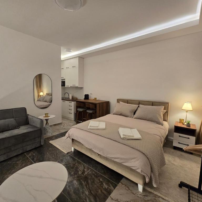 Slavija Residence Apartments - Apartment with Balcony - 5