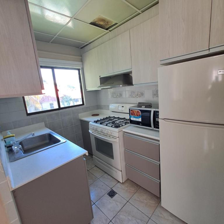 Hermosa casa de lujo en Condiminio Montibello Zona Av Pirai 4to anillo - Apartamento de 2 dormitorios - 22