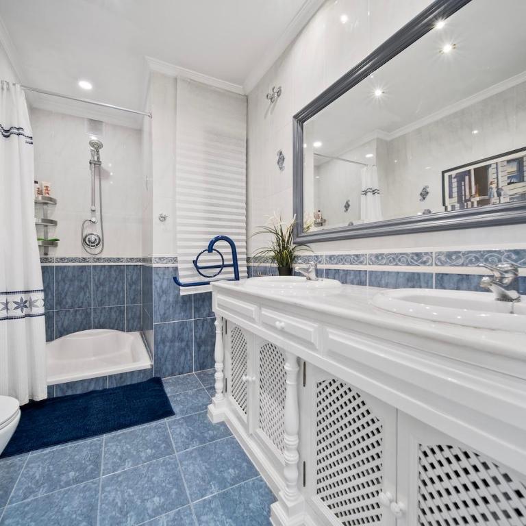 Luxury Living in Marbella Exclusive Villa RDR491 - Villa con piscina privada - 30