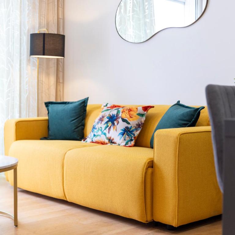 Suite & Outdoor Patio - Colosseum & Fori Imperiali - Appartamento con 2 Camere da Letto - 9