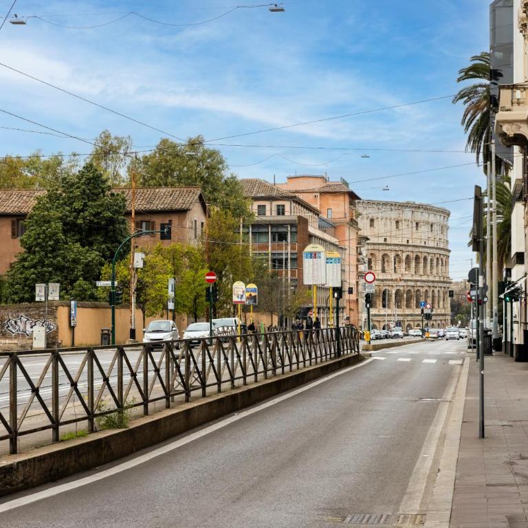 Suite & Outdoor Patio - Colosseum & Fori Imperiali - Appartamento con 2 Camere da Letto - 34