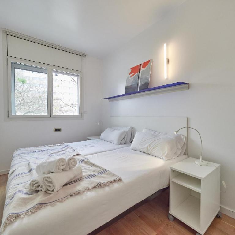 BarcelonaForRent Vila Olimpica Pool Suites - Three-Bedroom Apartment with swimming pool - Ramón Turró, 52 - 17