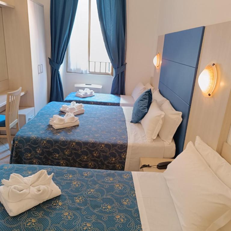 3H Hotels Marechiaro - Quadruple Room - 7