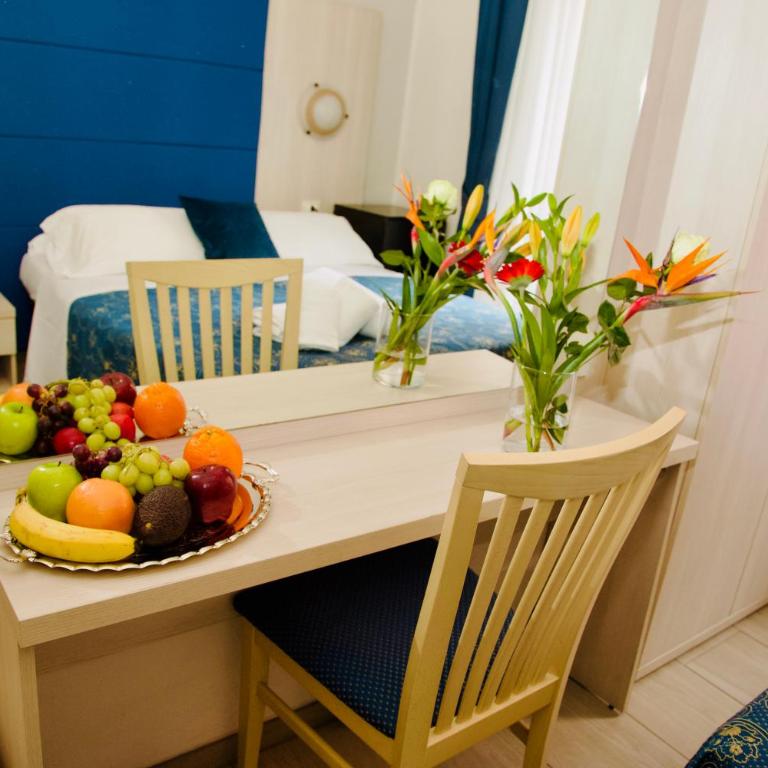 3H Hotels Marechiaro - Superior Double or Twin Room - 1