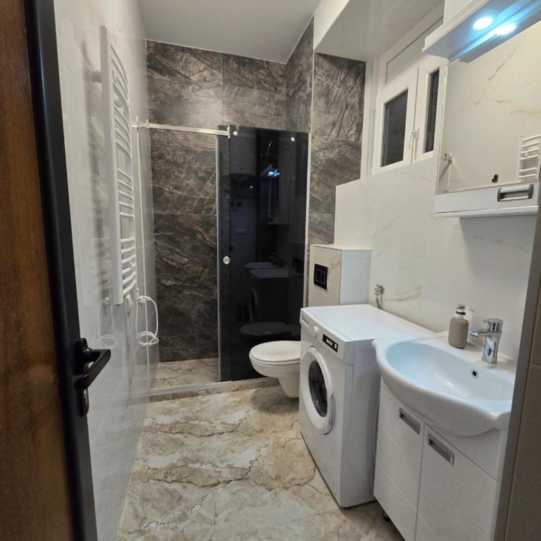 Slavija Residence Apartments - Deluxe Apartment - 2