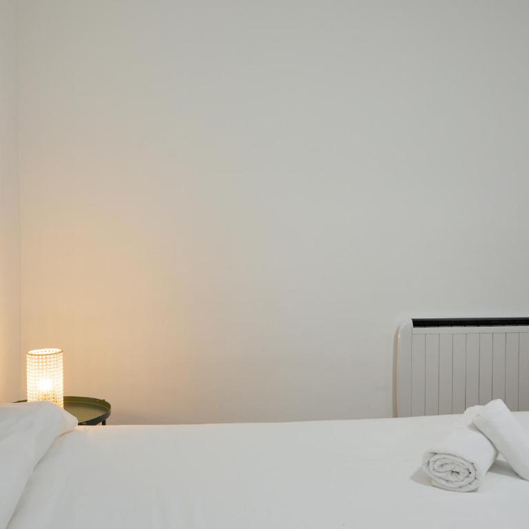 Park Guell - Three-Bedroom Apartment - 10