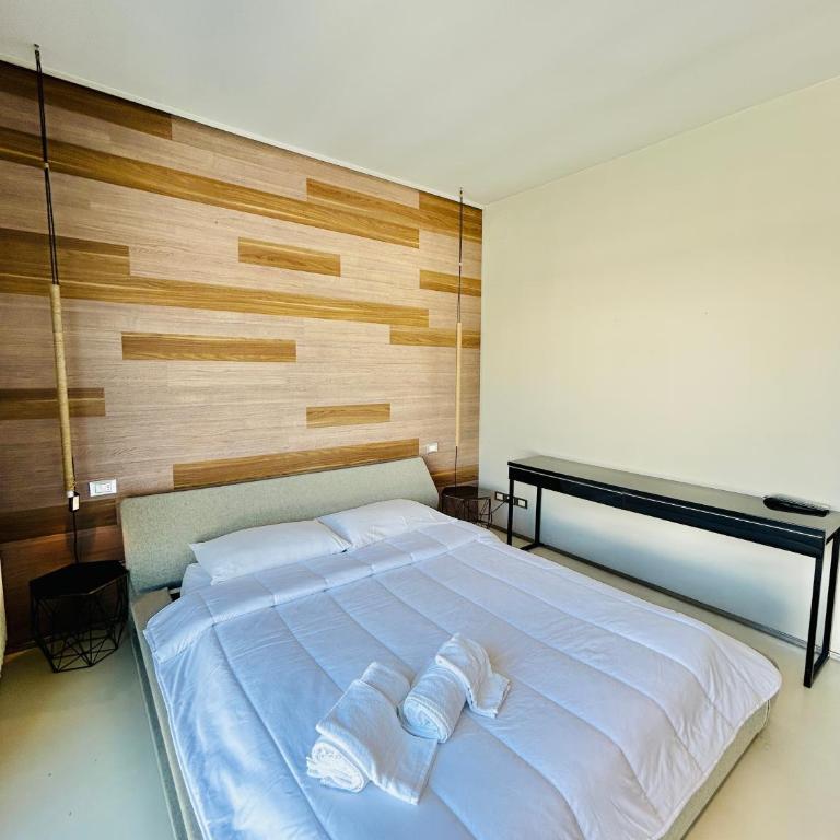 Porto Attico Wally -Flexrent Immobiliare Abissinia - Two-Bedroom Apartment - 23