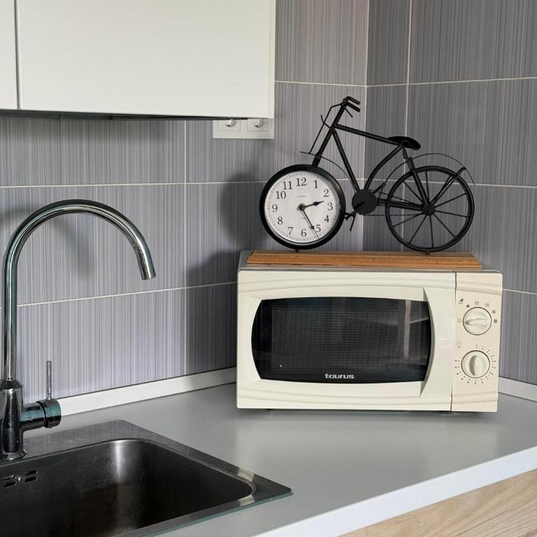 Casa Isabella -Sunny Studio Near Beach Benalmádena By Budha Apartments - Apartment with View and Balcony - 16