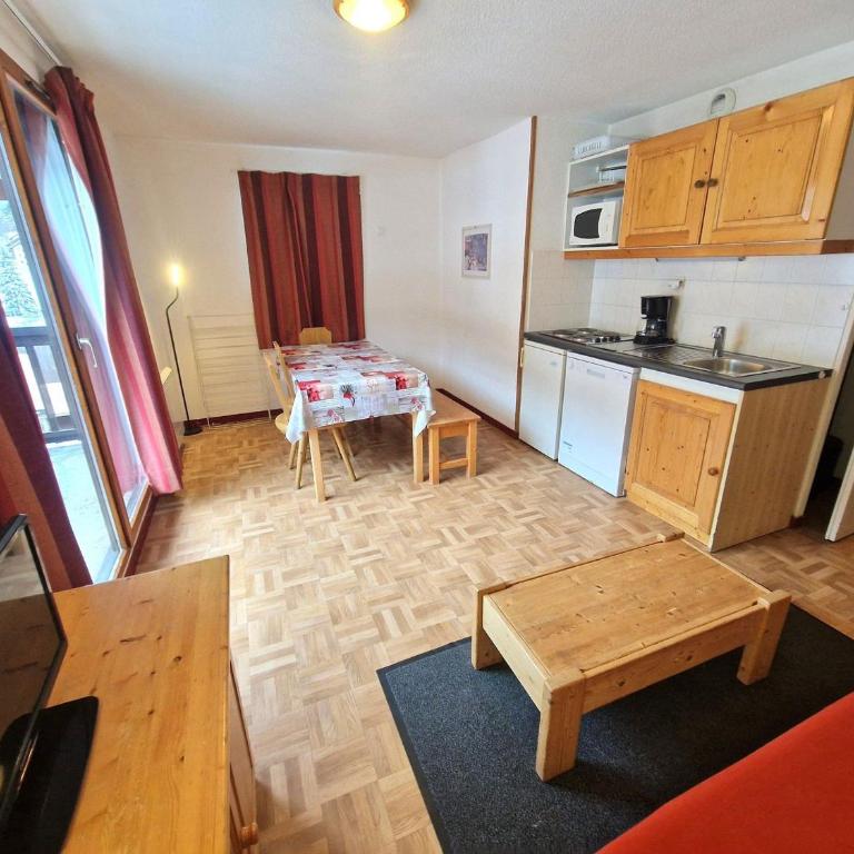 Appartement 2 pièces + cabine, 6 pers centre station Valfréjus avec balcon - FR-1-265-240 - Appartement (6 Adultes) - 17