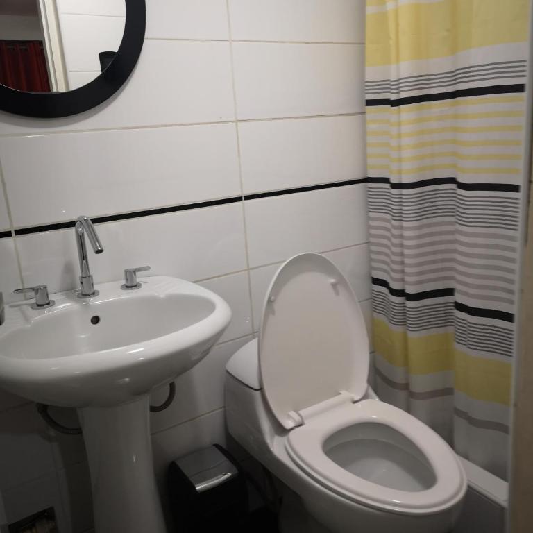 Hostal Onassis - Superior Studio - 3