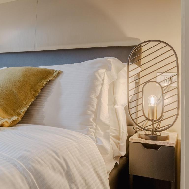 Piazza C Apartment - 2 Bedrooms & 2 Bathrooms - Appartamento Deluxe con 2 Camere da Letto e Balcone - 24
