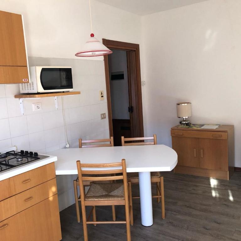Casa Ornella - Appartamento con 1 Camera da Letto - 44