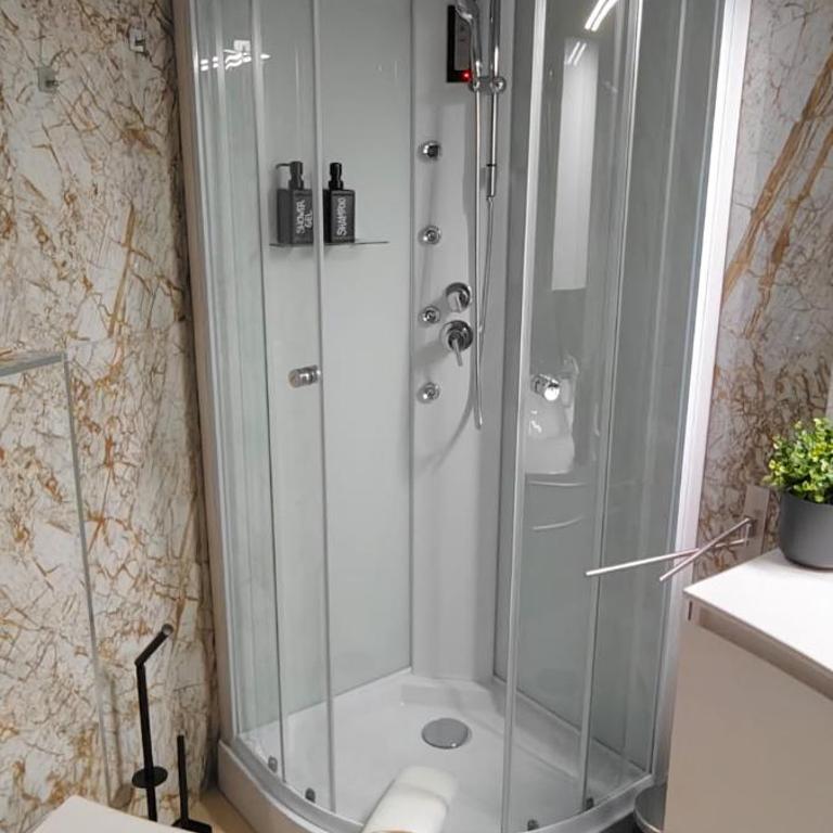Piazza C Apartment - 2 Bedrooms & 2 Bathrooms - Appartamento Deluxe con 2 Camere da Letto e Balcone - 34