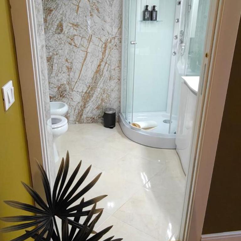 Piazza C Apartment - 2 Bedrooms & 2 Bathrooms - Appartamento Deluxe con 2 Camere da Letto e Balcone - 40