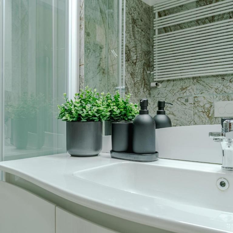Piazza C Apartment - 2 Bedrooms & 2 Bathrooms - Appartamento Deluxe con 2 Camere da Letto e Balcone - 38