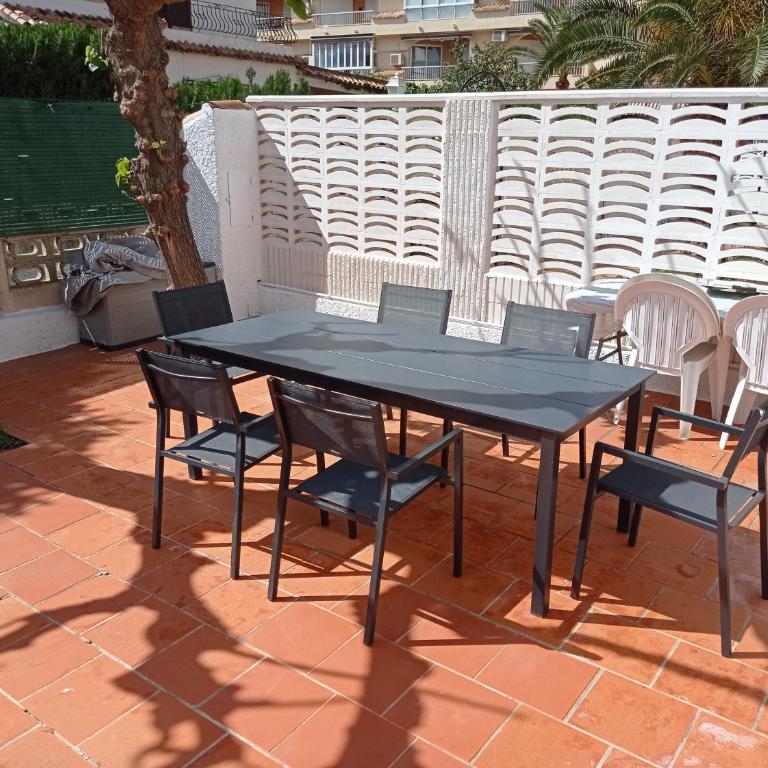 Los Iris Solo Familias Serviplaya - Vacation Home - 11