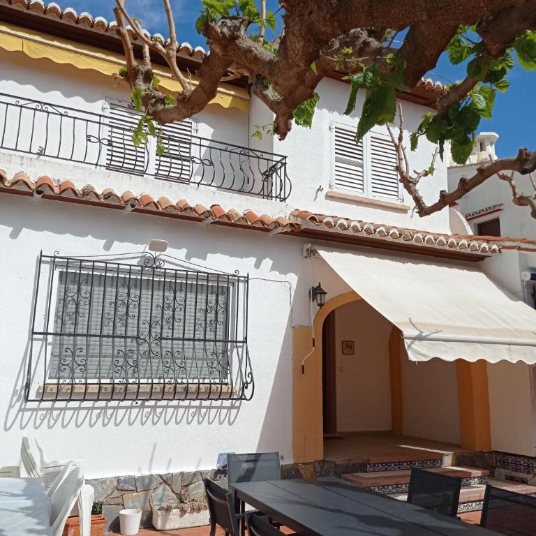 Los Iris Solo Familias Serviplaya - Vacation Home - 38